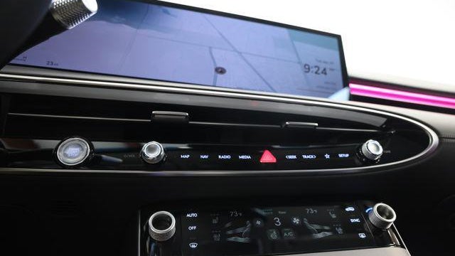 2026 Genesis GV70 2.5T Advanced