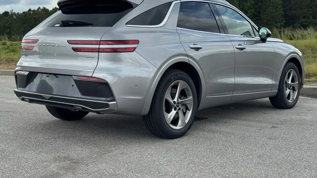 2026 Genesis GV70 2.5T Advanced