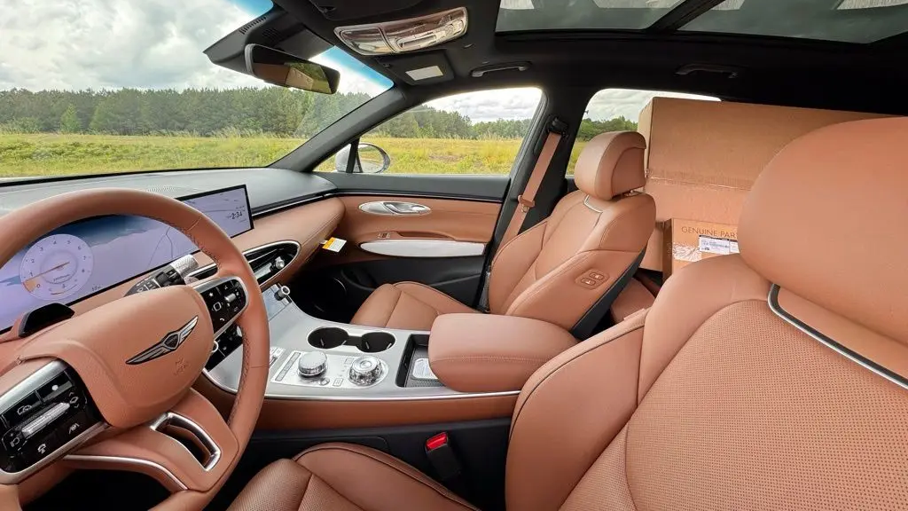 2026 Genesis GV70 2.5T Advanced