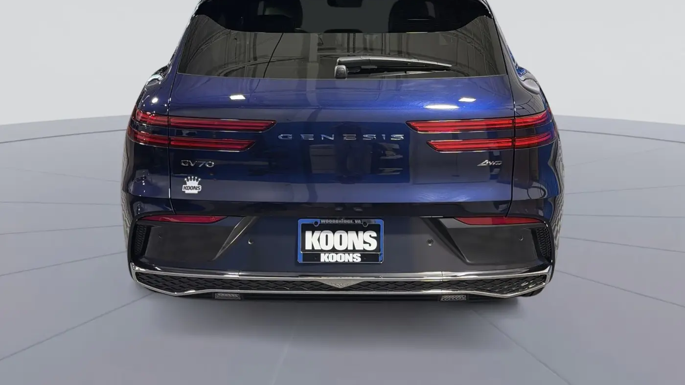 2026 Genesis GV70 2.5T Advanced