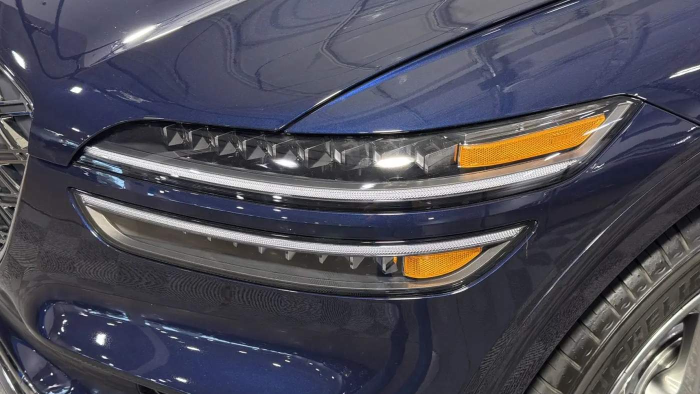 2026 Genesis GV70 2.5T Advanced