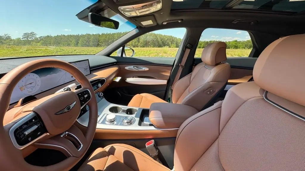 2026 Genesis GV70 2.5T Advanced