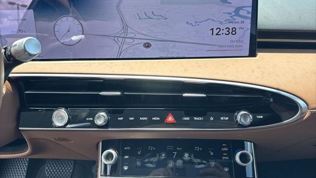 2026 Genesis GV70 2.5T Advanced