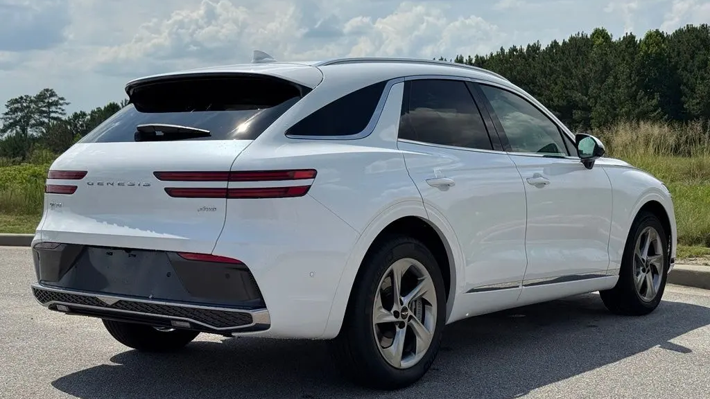2026 Genesis GV70 2.5T Advanced