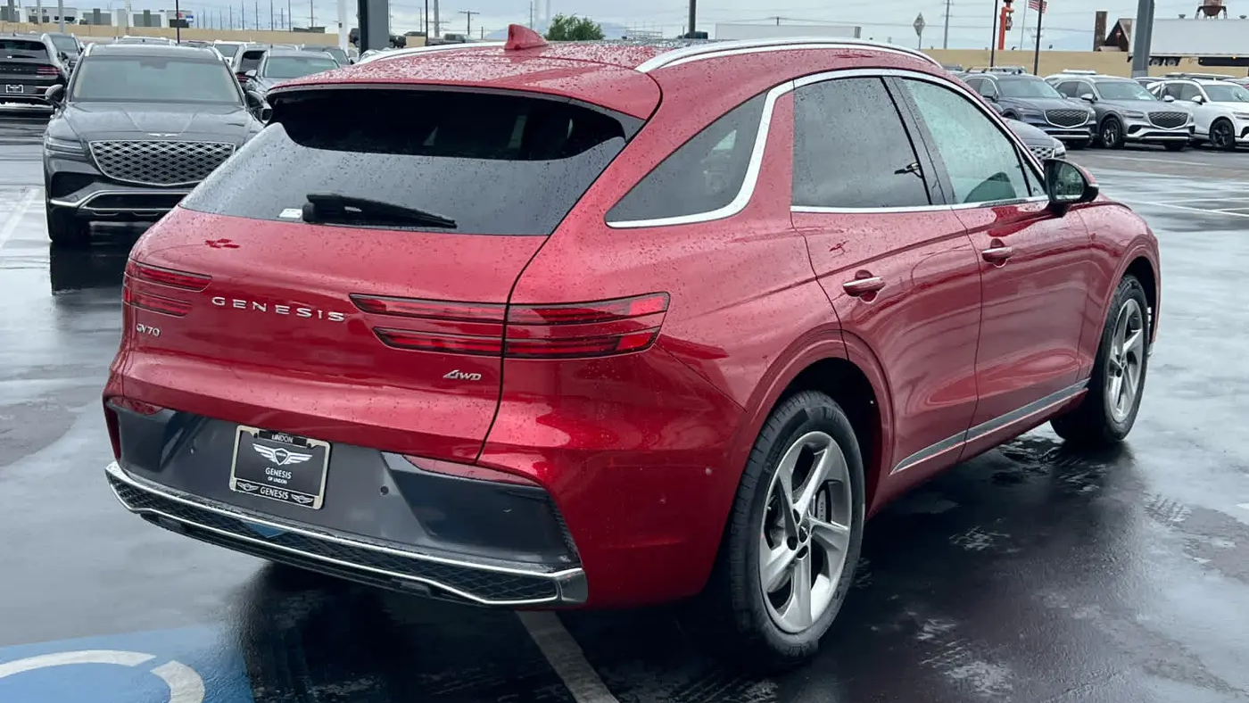 2026 Genesis GV70 2.5T Advanced