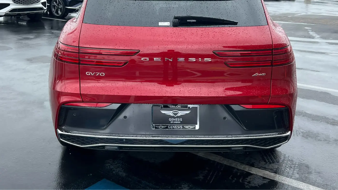 2026 Genesis GV70 2.5T Advanced