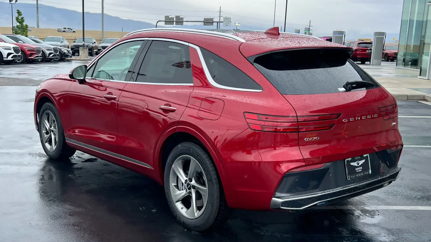 2026 Genesis GV70 2.5T Advanced