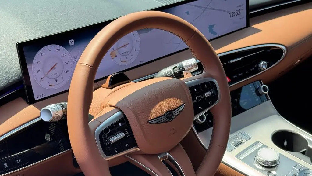 2026 Genesis GV70 2.5T Advanced