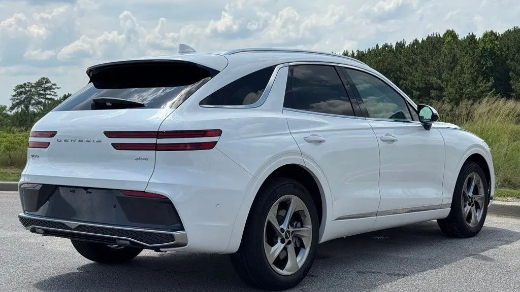 2026 Genesis GV70 2.5T Advanced