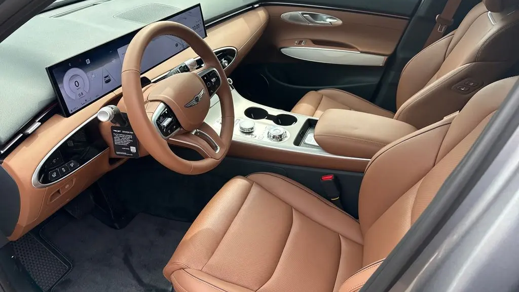 2026 Genesis GV70 2.5T Advanced