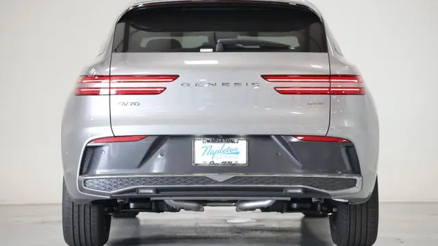 2026 Genesis GV70 2.5T Advanced