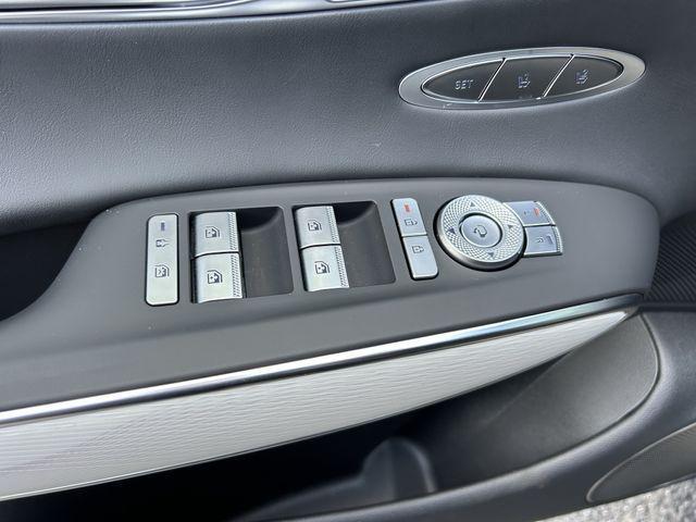 2026 Genesis Gv70 - $57,891