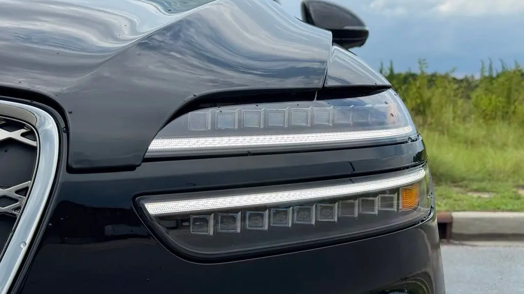 2026 Genesis GV70 2.5T Advanced