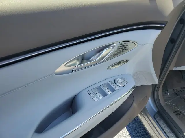 2026 Genesis Gv70 - $50,988