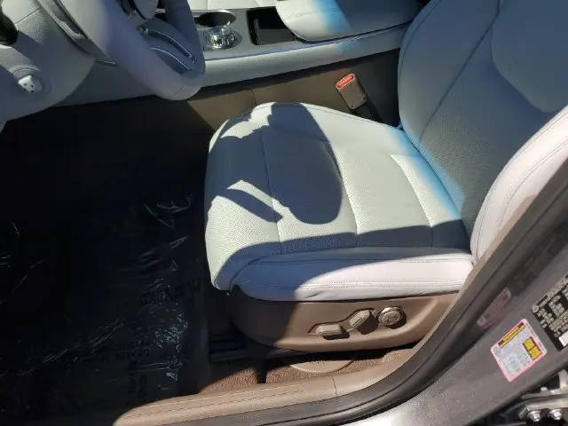 2026 Genesis Gv70 - $50,988