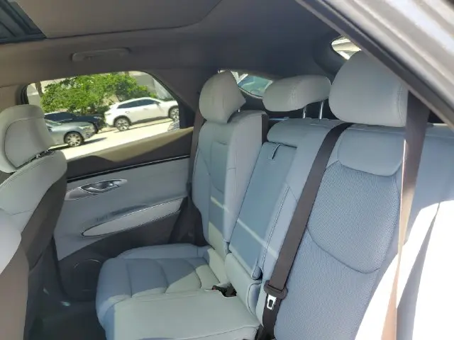 2026 Genesis Gv70 - $50,988