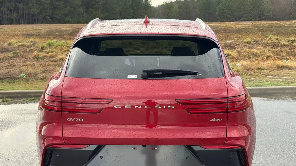 2026 Genesis GV70 2.5T Advanced