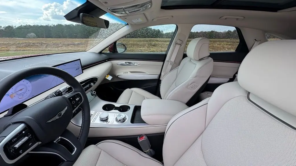 2026 Genesis GV70 2.5T Advanced