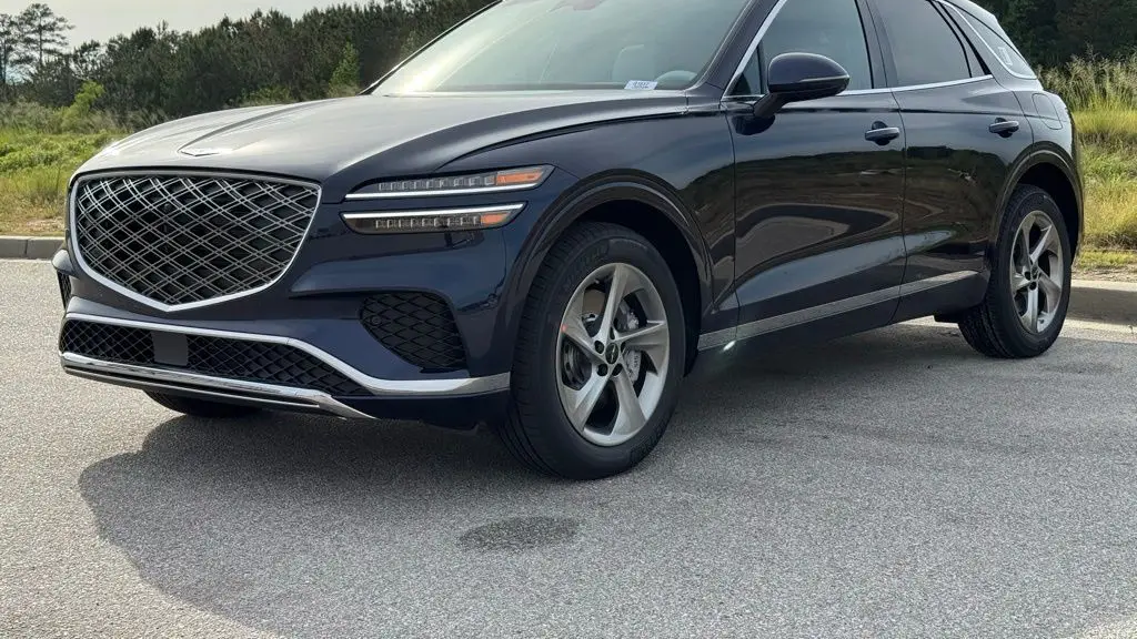 2026 Genesis GV70 2.5T Advanced