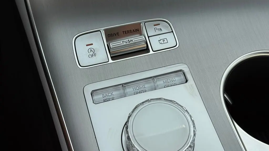2026 Genesis GV70 2.5T Advanced