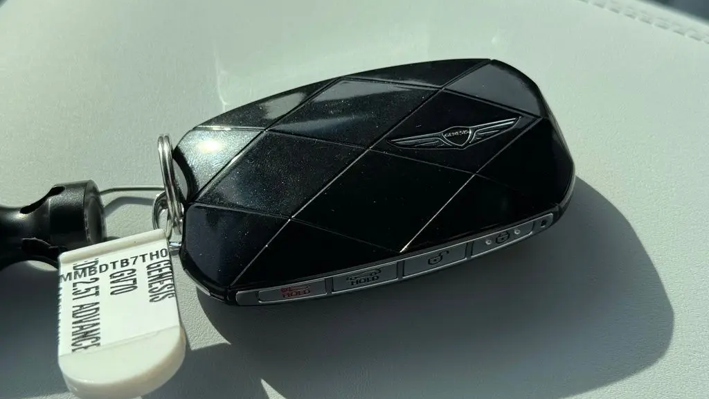2026 Genesis GV70 2.5T Advanced