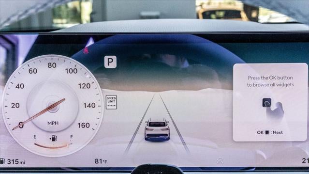 2026 Genesis GV70 2.5T Advanced