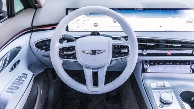 2026 Genesis GV70 2.5T Advanced