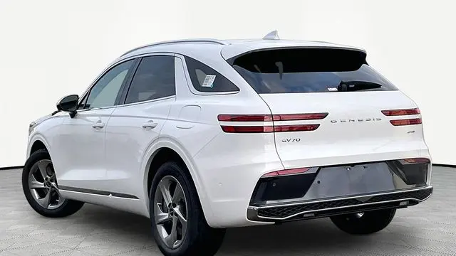 2026 Genesis GV70 2.5T Advanced