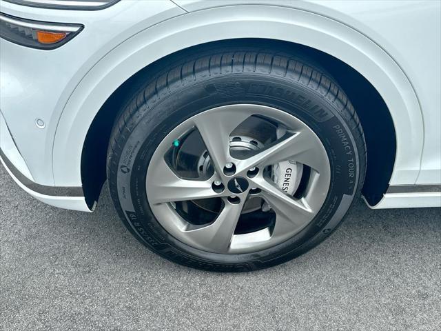 2026 Genesis Gv70 - $53,910