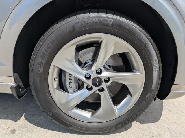 2026 Genesis Gv70 - $53,781