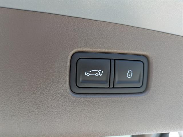 2026 Genesis Gv70 - $53,781