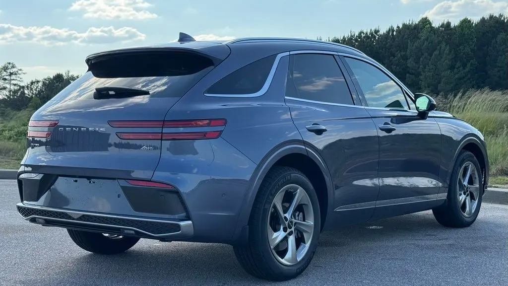 2026 Genesis GV70 2.5T Advanced