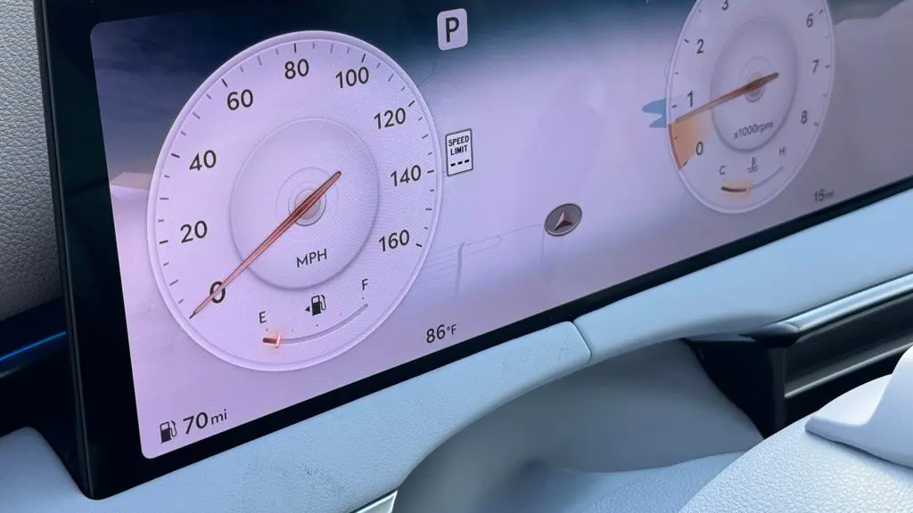 2026 Genesis GV70 2.5T Advanced
