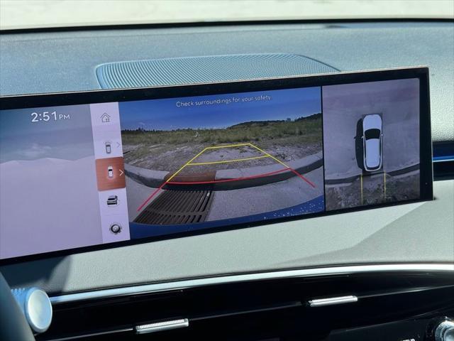 2026 Genesis Gv70 - $55,526