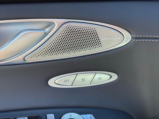 2026 Genesis Gv70 - $55,526