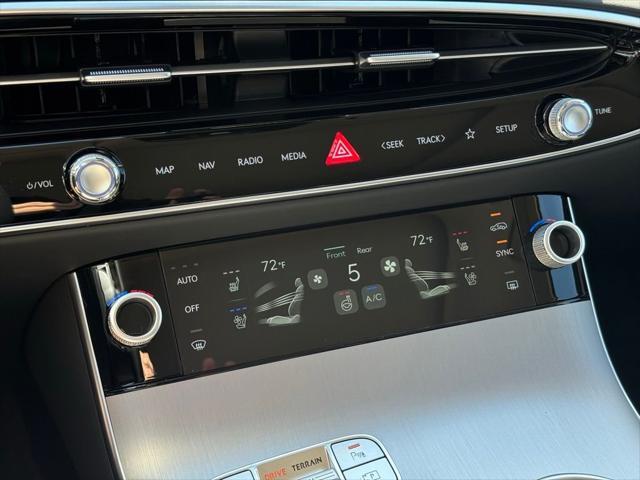 2026 Genesis Gv70 - $55,526