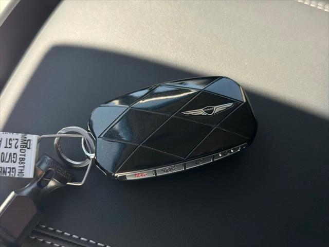 2026 Genesis Gv70 - $55,526