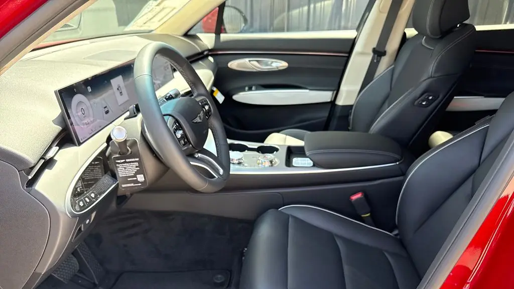 2026 Genesis GV70 2.5T Advanced