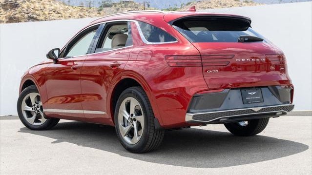 2026 Genesis GV70 2.5T Advanced