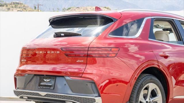 2026 Genesis GV70 2.5T Advanced