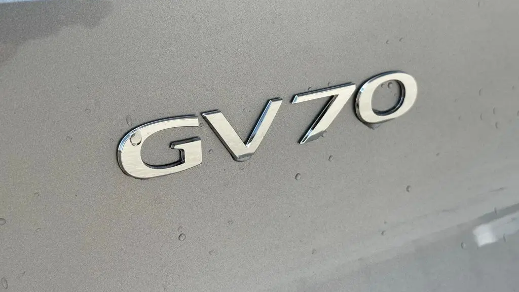 2026 Genesis GV70 2.5T Advanced