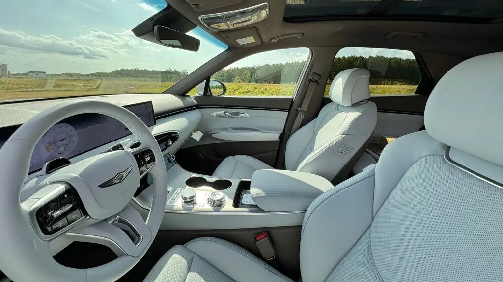 2026 Genesis GV70 2.5T Advanced