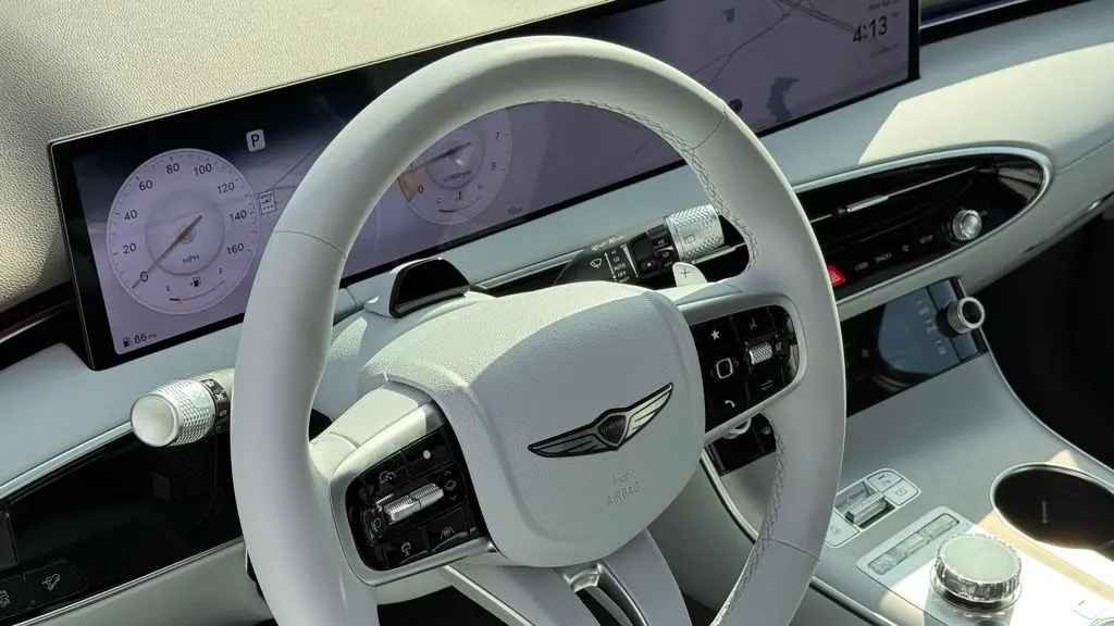 2026 Genesis GV70 2.5T Advanced