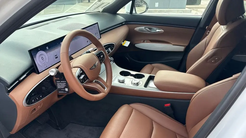 2026 Genesis GV70 2.5T Advanced