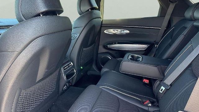2025 Genesis GV70 3.5T Sport