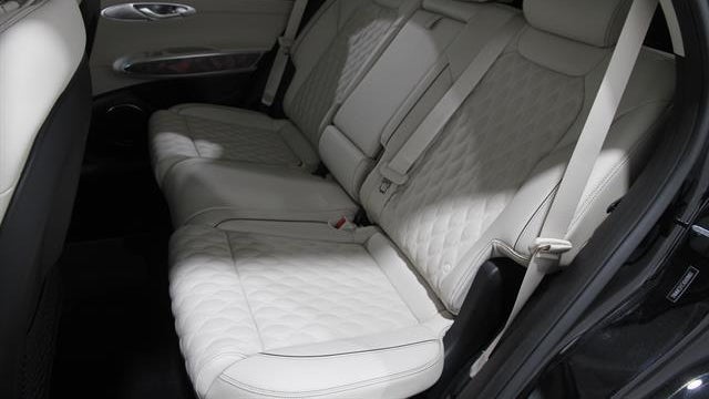 2025 Genesis GV70 3.5T Sport