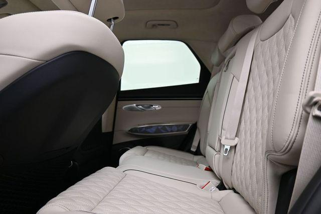 2025 Genesis Gv70 - $47,337
