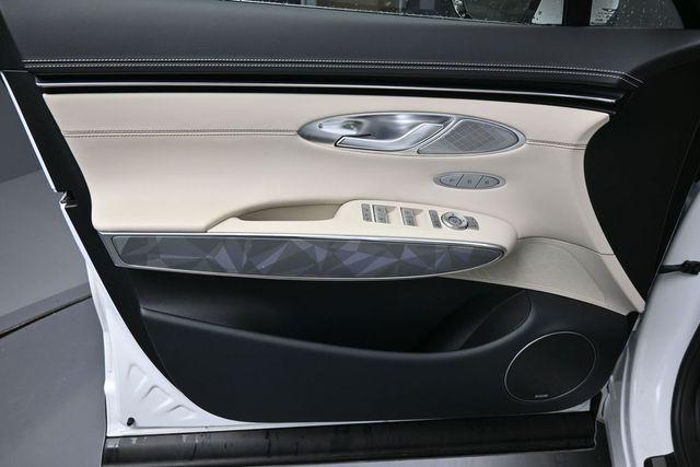 2025 Genesis Gv70 - $47,337