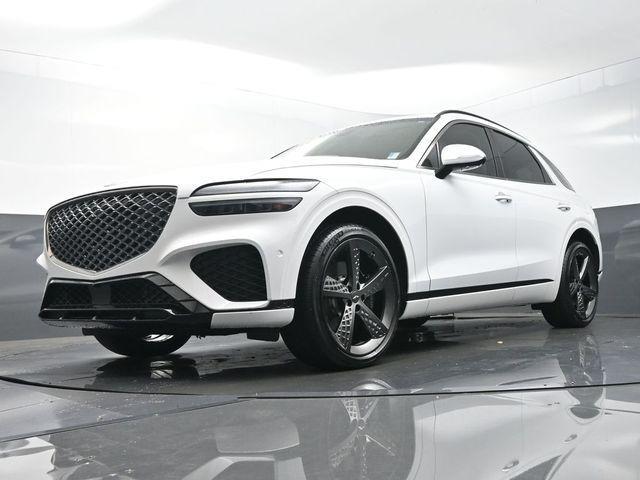 2025 Genesis Gv70 - $47,337