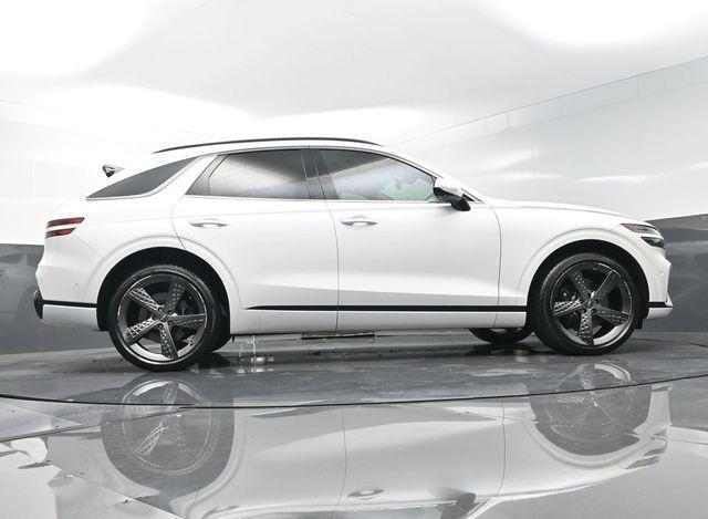 2025 Genesis Gv70 - $47,337